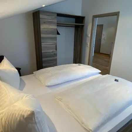 Kosel Garni Ug * Rust