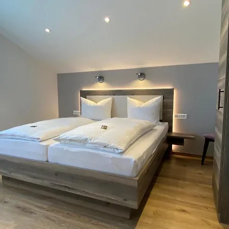 Kosel Garni Ug Hotel *