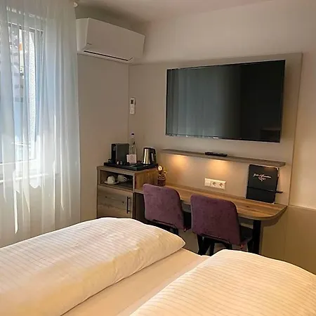 Kosel Garni Ug Hotel *